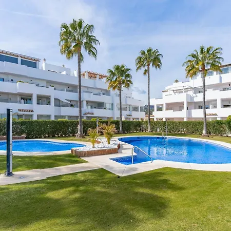 Casa Lunymar Apartment Estepona